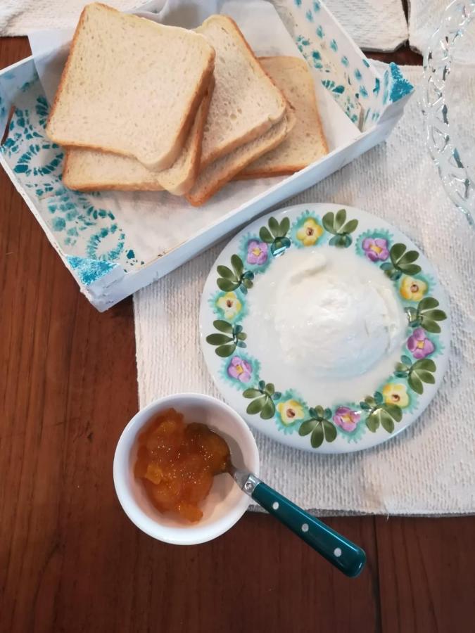 B&B Bithia Chia Ngoại thất bức ảnh