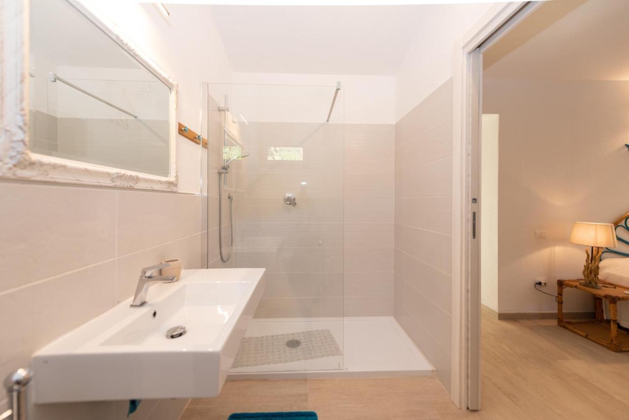 B&B Bithia Chia Ngoại thất bức ảnh