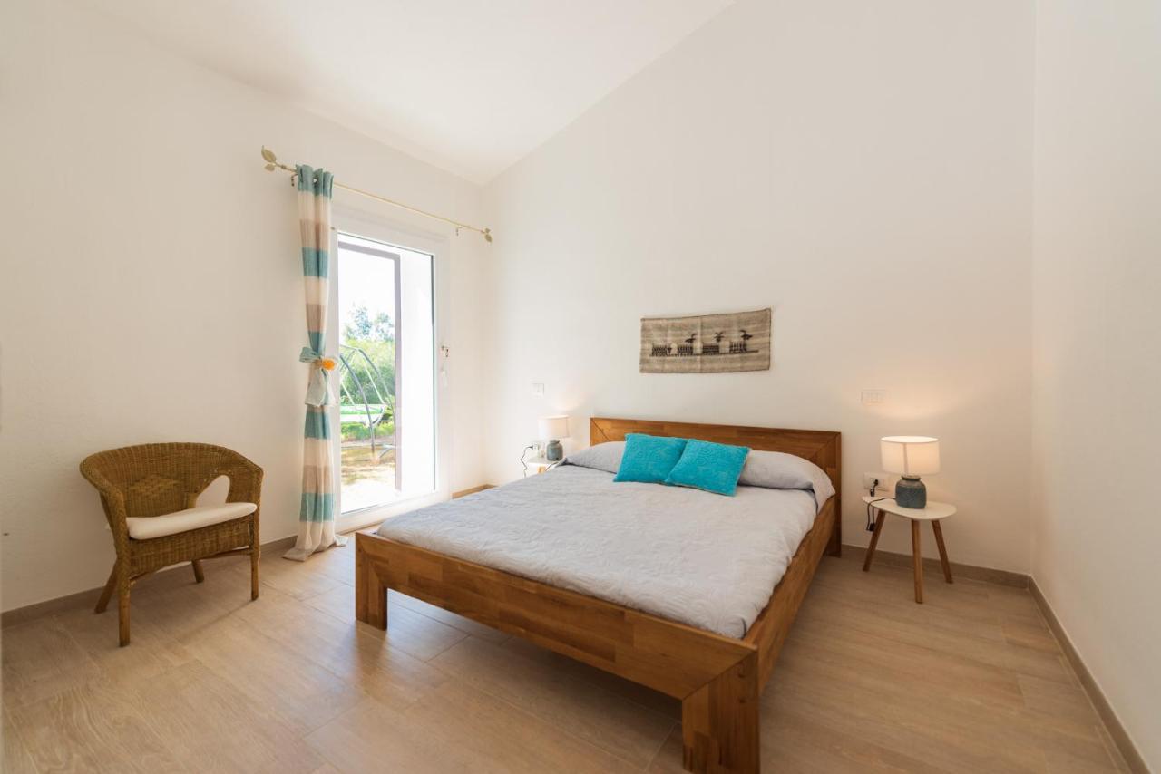 B&B Bithia Chia Ngoại thất bức ảnh